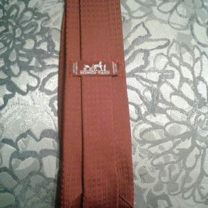HERMES JACQUARD FACONNEE H BURGUNDY CLASSIC TIE